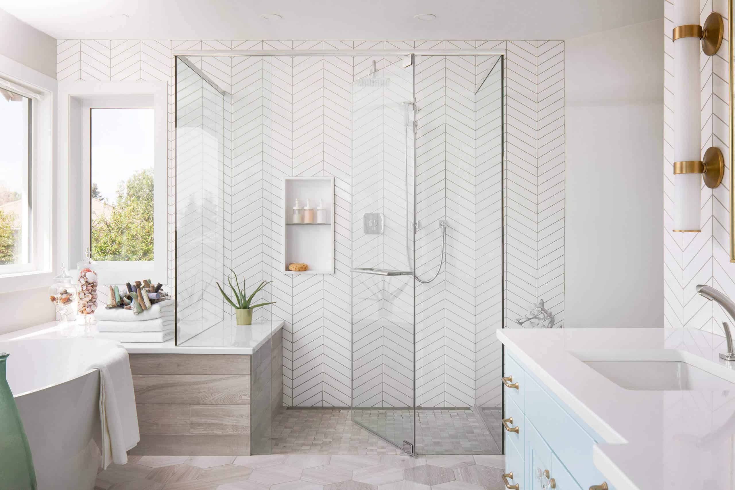Should Shower Tiles Go To The Ceiling, White Shower Tile Ideas