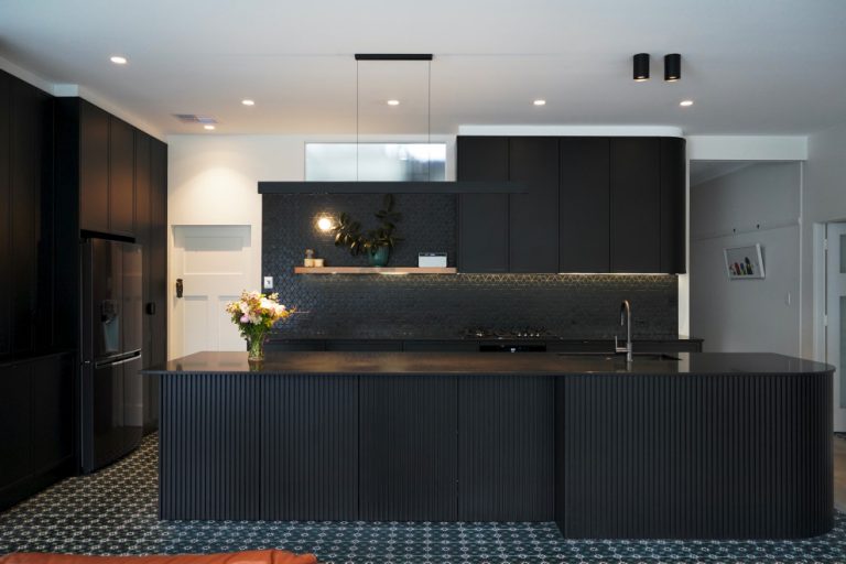 Black Kitchen Cabinets: A Good or Bad Idea? - Decor Snob