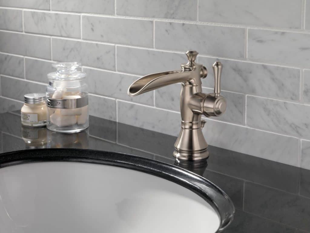 Delta Faucet 598LF-SSMPU Cassidy Single Hole-Single Handle Channel Spout