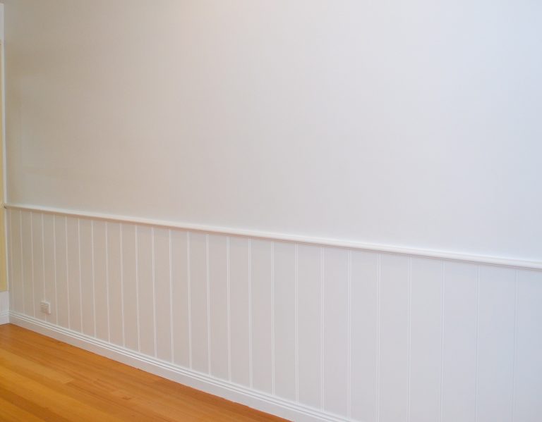 4 Popular Wood Paneling Cover-Up Ideas (Secret Tips)