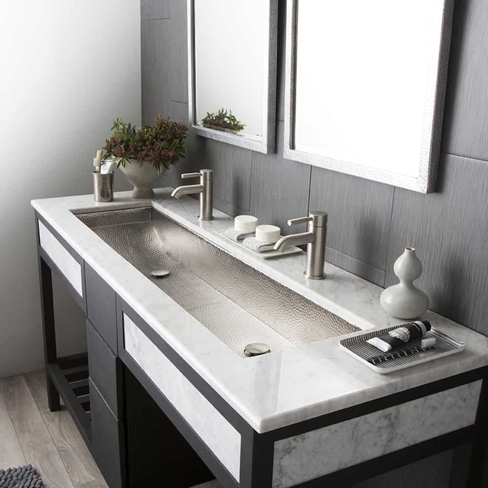 40 Bathroom Vanity Ideas for Your Next Remodel [PHOTOS]