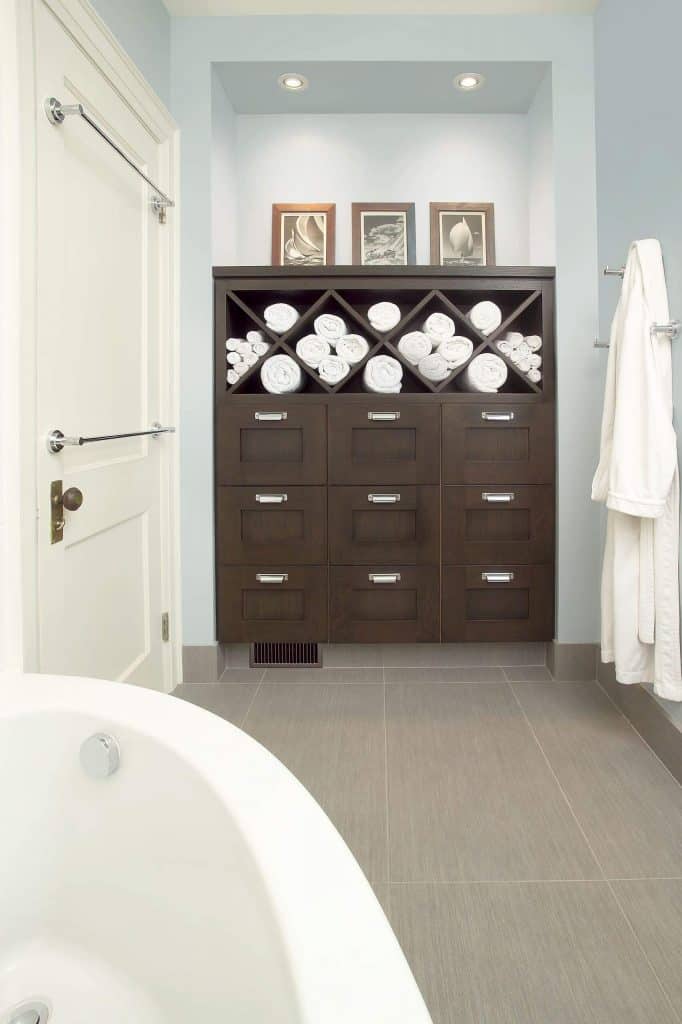 towel storage ideas with Diamond Shape Shelf for Towels