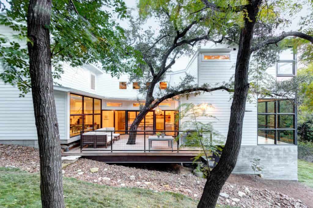 Aluminum “Mesh” Deck Railing
