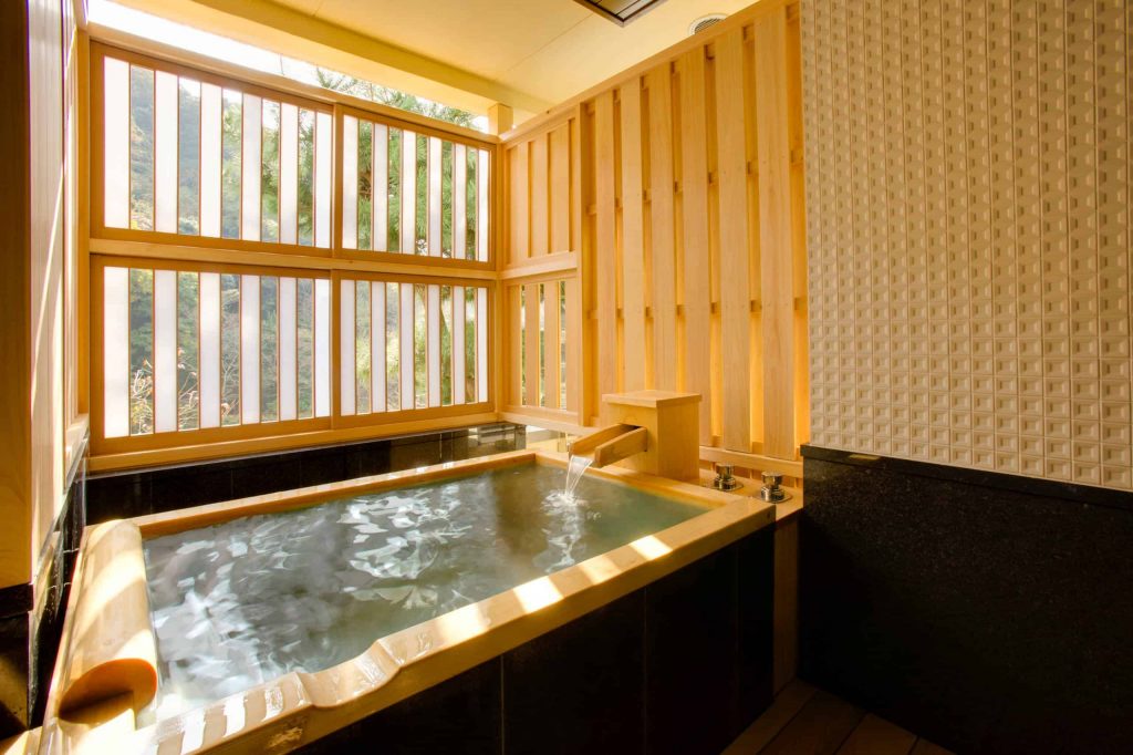 japanese bathtub photo in tokyo