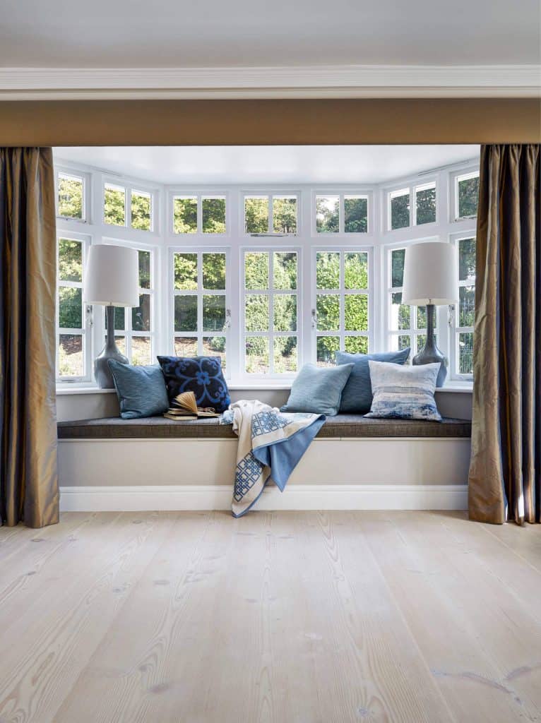 8 Perfect Ideas For Bay Window Curtains 2020 Buying Guide