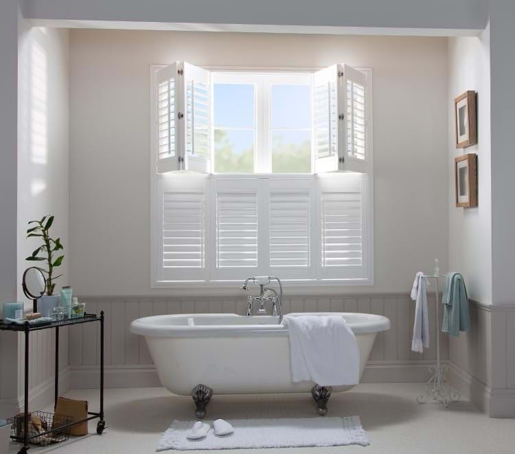 Plantation Shutters In A Bathroom, Can You Put Shutters In A Bathroom