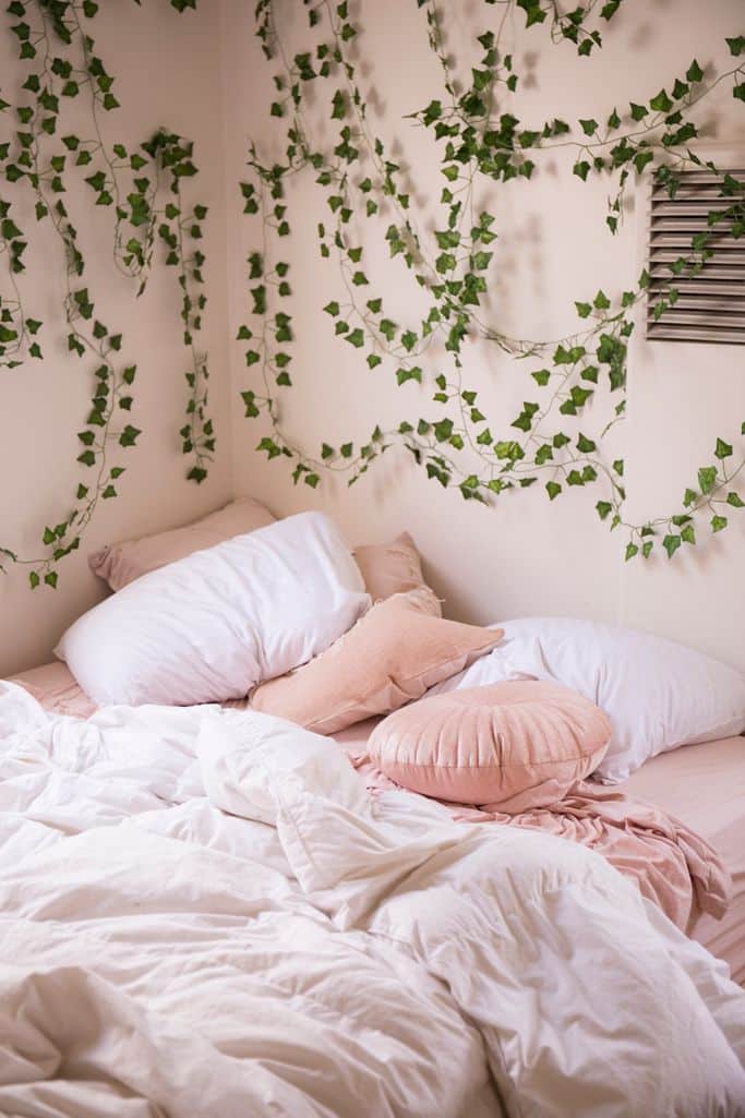 Featured image of post Aesthetic Rooms With Led Lights And Vines - Buy minger led strip lights 16.4ft, rgb color changing led kidcore aesthetic wall collage kit, indie room decor, y2k wall decor, retro photo wall collage another bedroom tour lol ok i&#039;m done #bedroomcheck #aesthetic #aestheticasf #lights #vines.