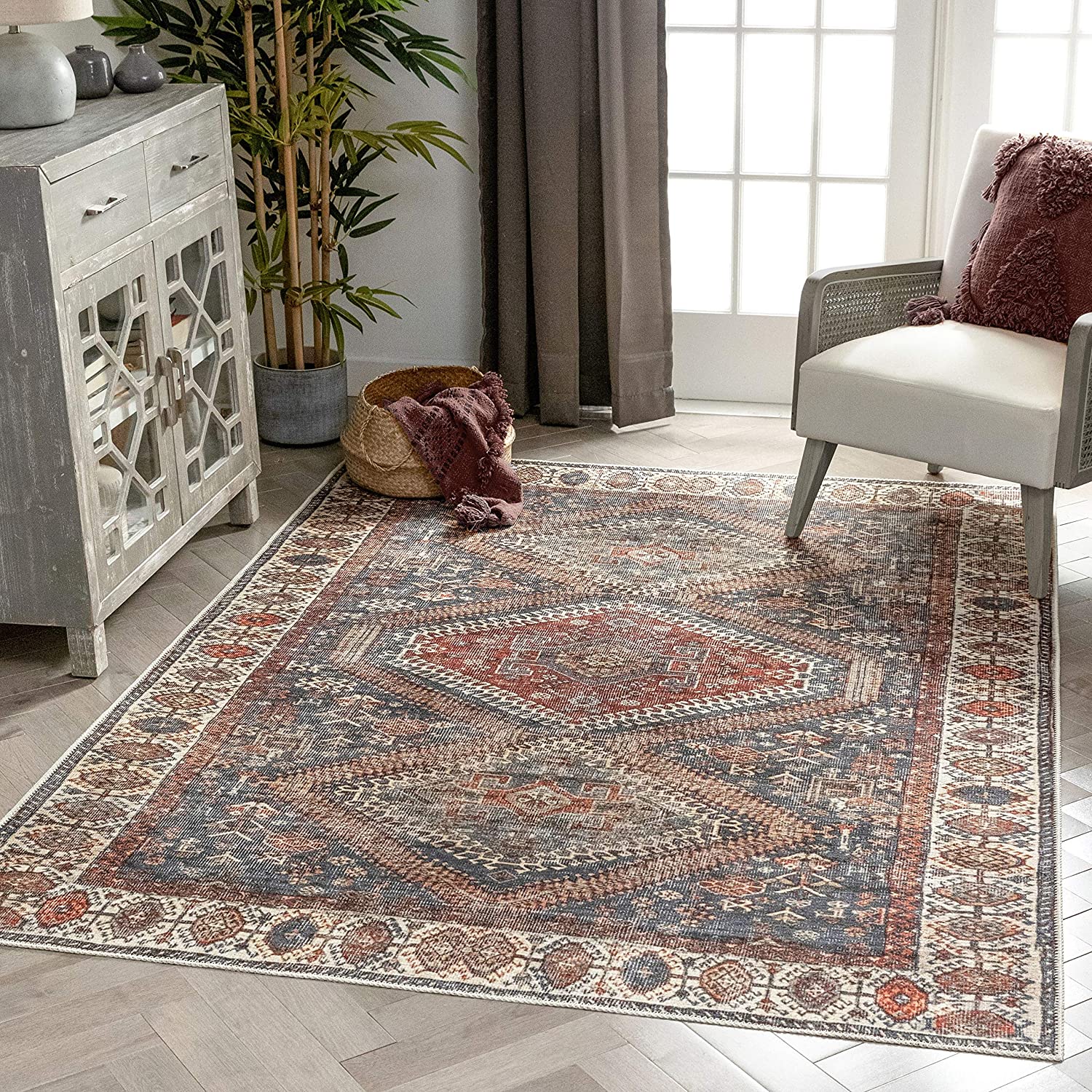 What is a Persian Rug? Decor Snob