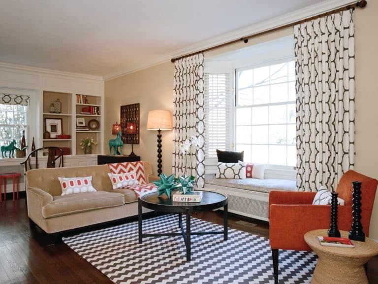How Do You Hang Curtains In A Bay Window? Decor Snob