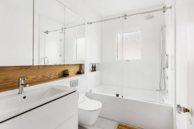 how to makeover a bathroom on a budget