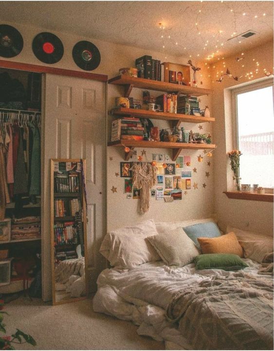natural wood being utilized 20+ Aesthetic Bedrooms